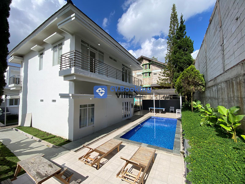 Villa Atrium 4 Kamar Lembang Villa Atrium 4 Kamar Lembang