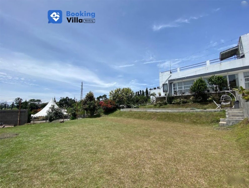 VILLA CIWANGUN (2)