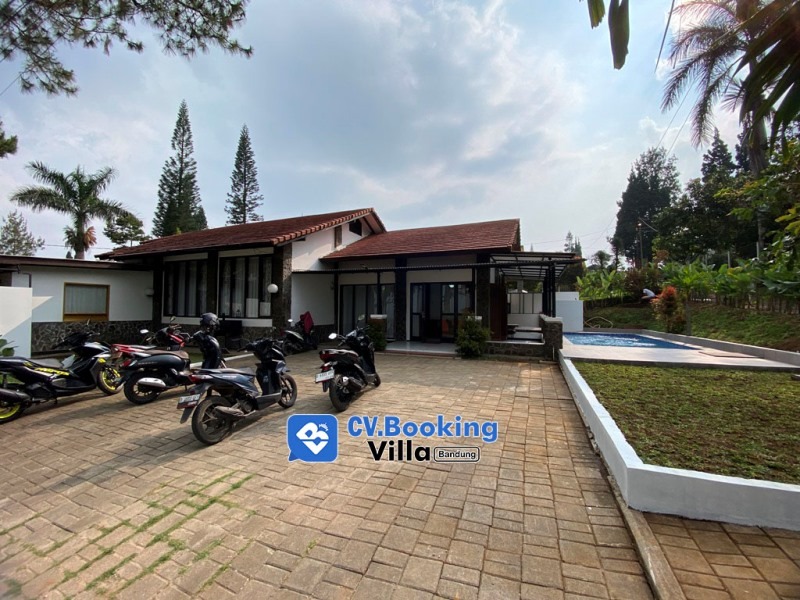 Villa DM 6 Kamar